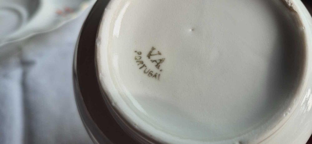 Almoçadeira com prato da Vista Alegre