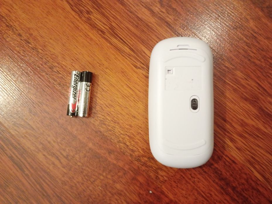 Обміняю мишку без дротову