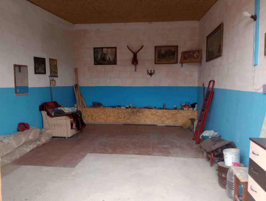 Продам гараж 10000 доларів