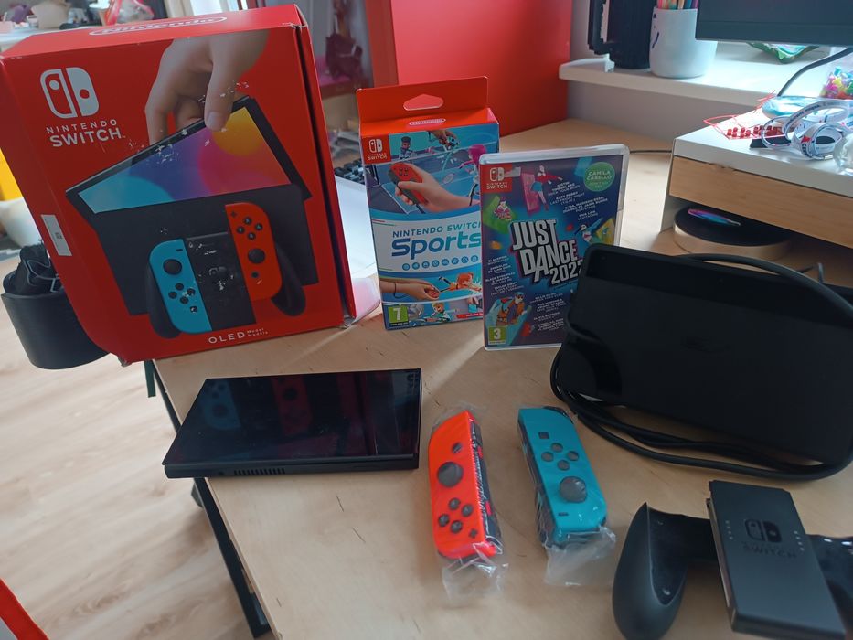 Konsola Ntendo Switch Oled