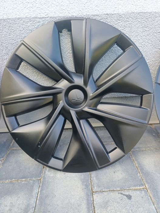 ковпаки tesla model Y R19 ідеал