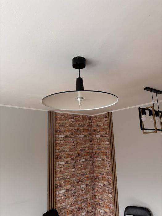 Lampa stan bardzo dobry