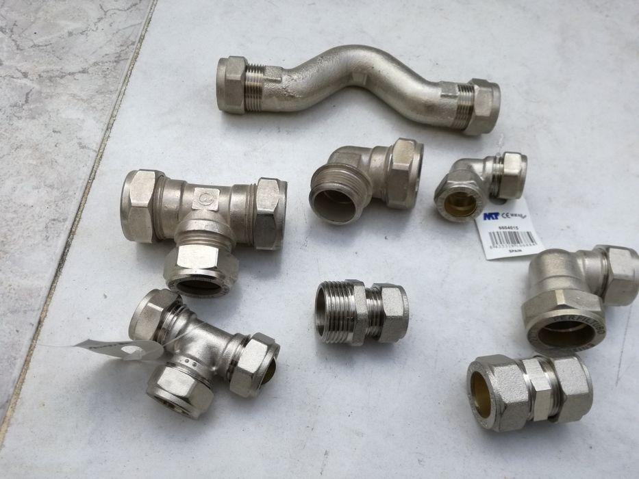 Vendo vários acessórios para canalização de inox