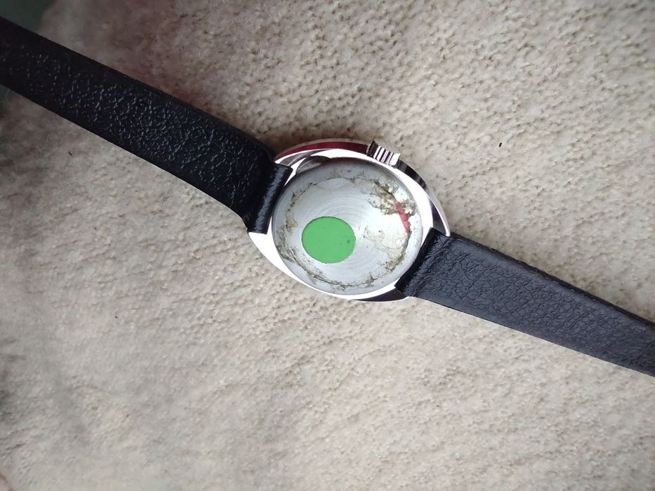 Zegarek Szwajcarski stalowy nie noszony!!!