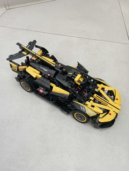 Bogatti,Ford Mustang Grave Digger i Monster Jam. Odbiór osobisty.