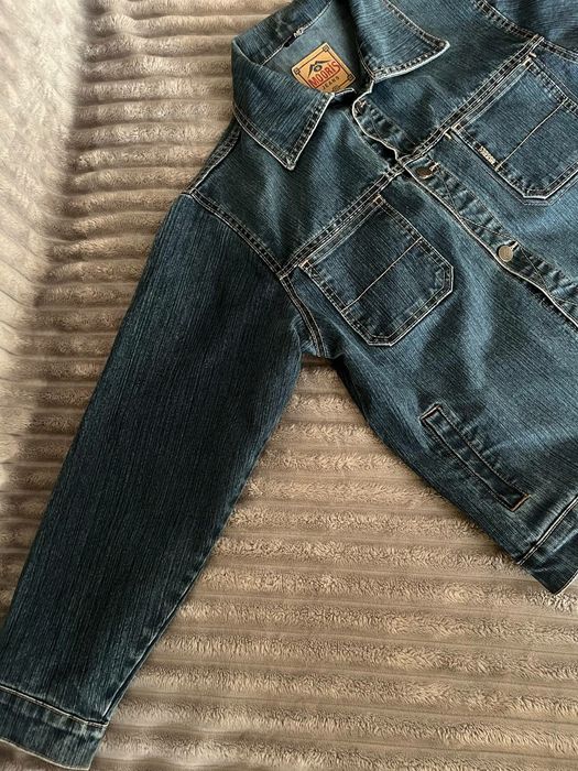 Джинсова синя куртка для хлопця