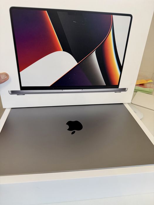 Macbook Pro 14 M1 16/512gb Stan Idealny Bateria 92%