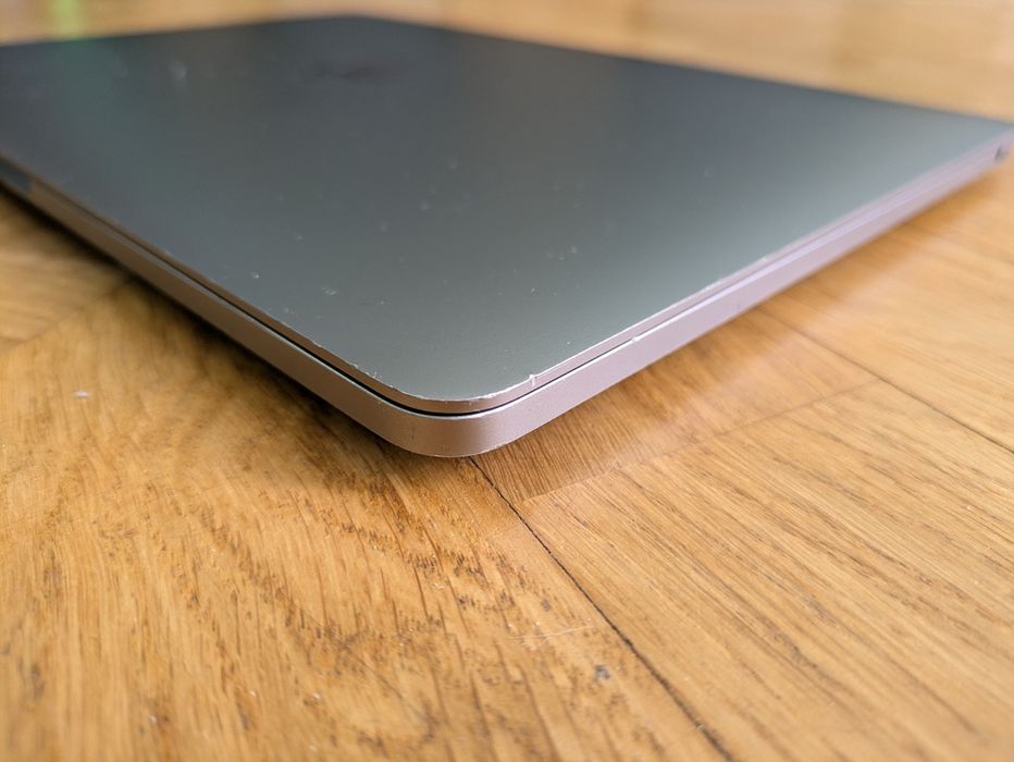 MacBook Pro M1, 2022, 13", 8/512 ГБ.