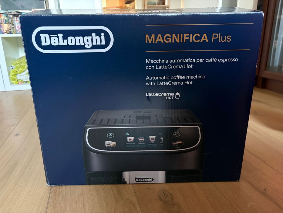 Ekspres De'Longhi Magnifica Plus ECAM 320.60.B | 4 mies. | Gwarancja, Karton