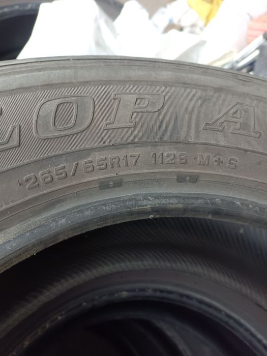 Продам комплект шин Dunlop at20 265/65/r17