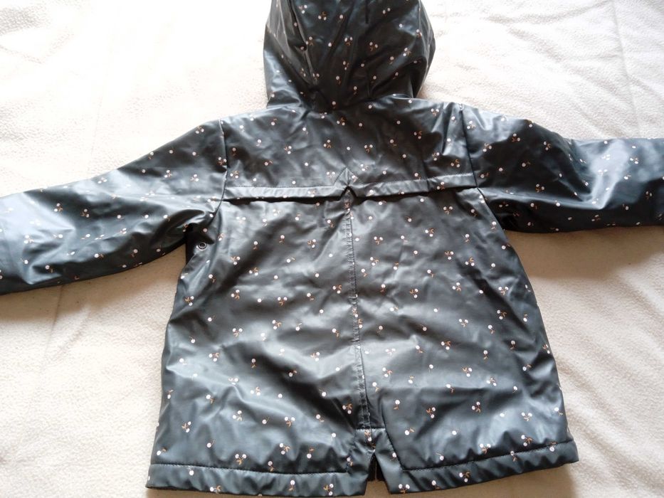 Casaco Impermeável Zara Forrado a Pelo - Criança 2/3 Anos - Quentinho!