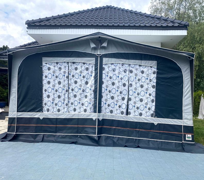 300 cm Głęboki przedsionek do przyczepy obwód 855 - 880