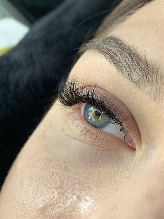 Нарощування/ламінування вій