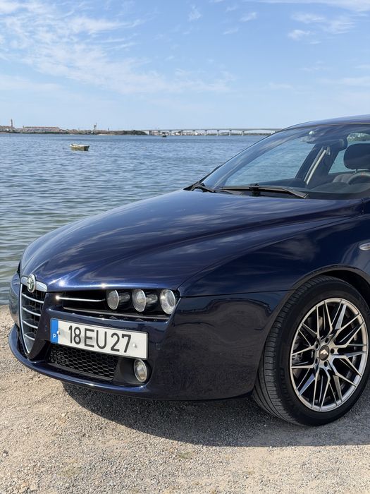 Alfa Romeo 159 — fotografia 3