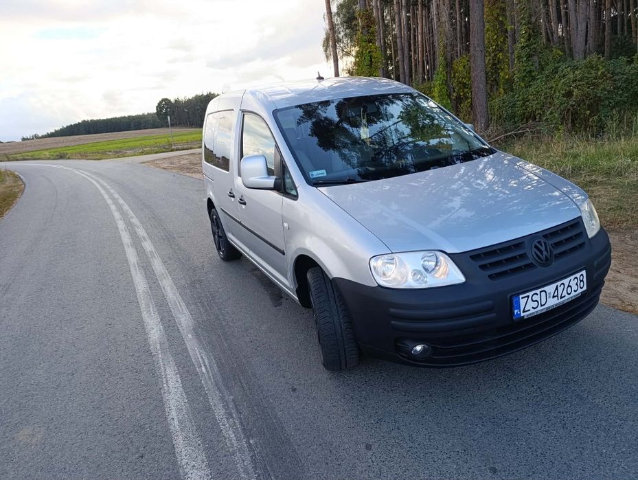 volkswagen caddy z silnikiem 2.0 benzyny+ LPG 109km  2006 r 309000 przebieg