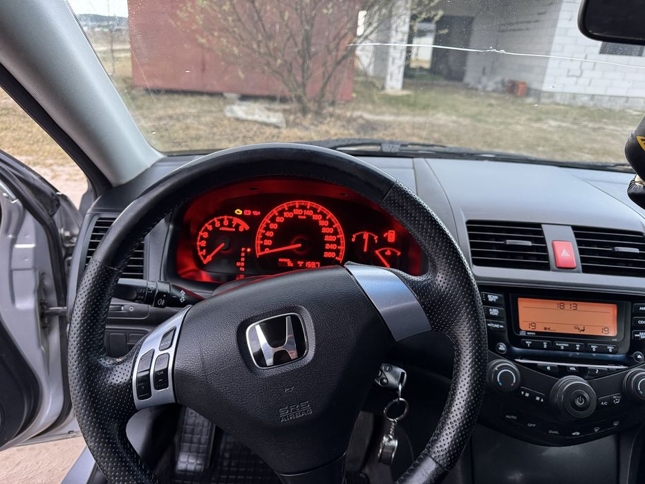 Honda Accord 7  2004р