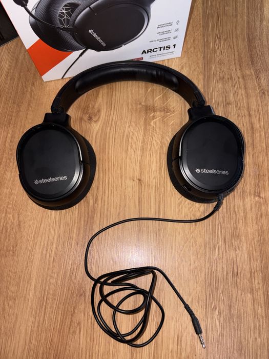 Słuchawki steeslseries arctis 1