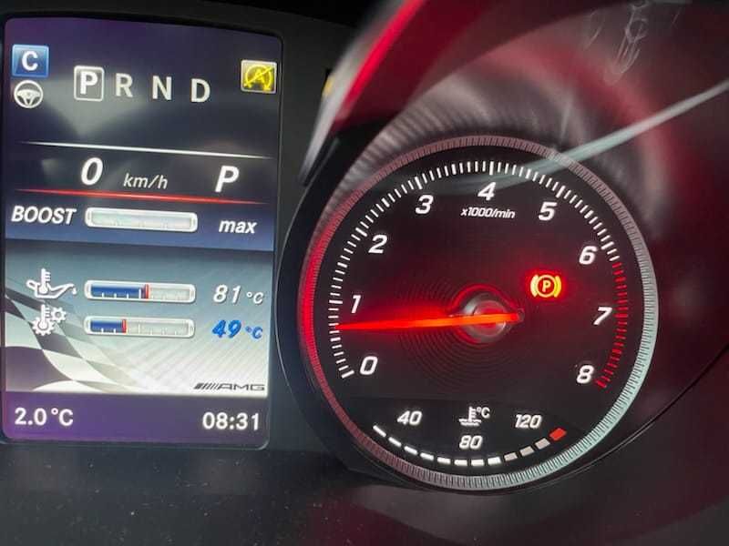 Termostat środka chłodzącego TERMOSTAT CIECZY CHŁODZĄCEJ Mercedes W205