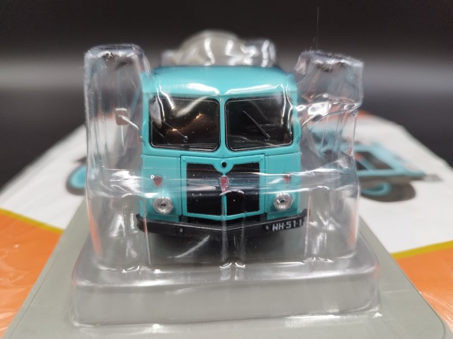 1:43 Deagistini Star 25 Betoniarka model nowy