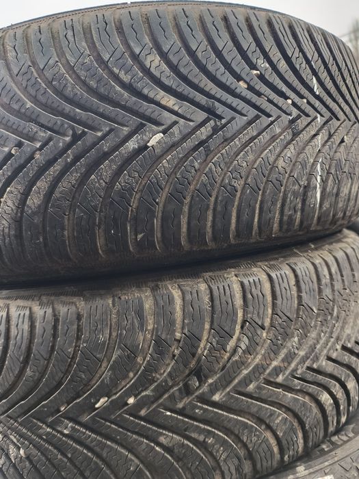 205/55R17 Michelin Alpin5 зима