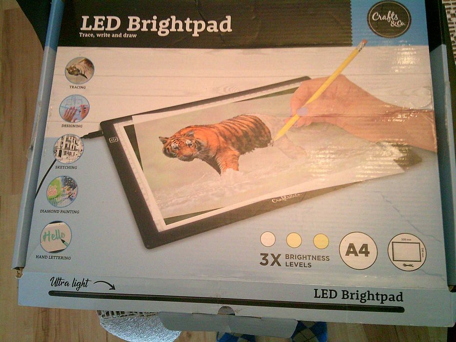 tablet led do rysowania.