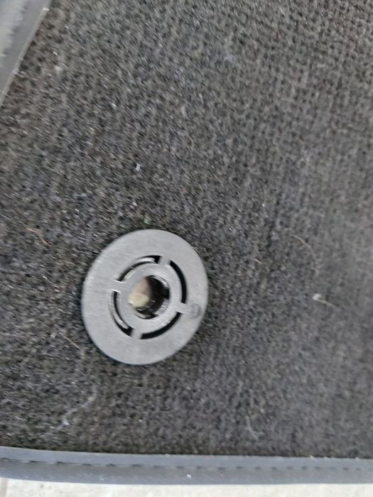 VW Golf VII GT dywaniki welurowe