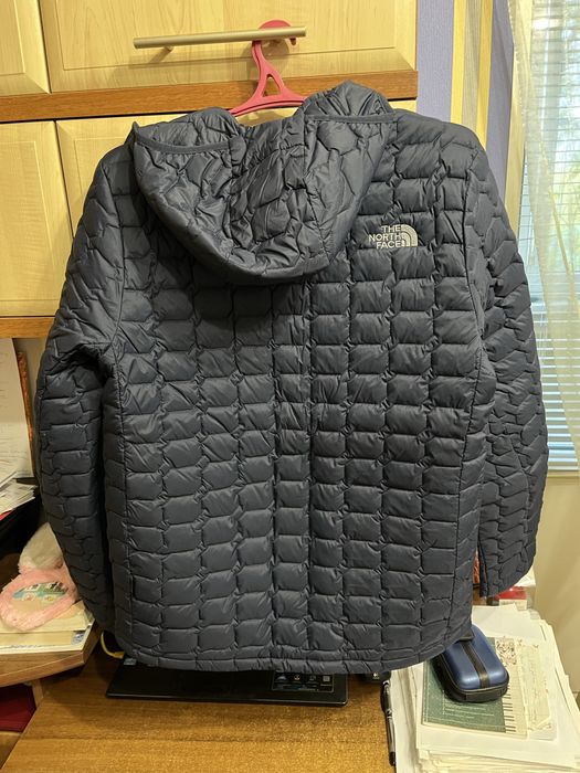 Продам оригинальную куртку The North Face thermoball
