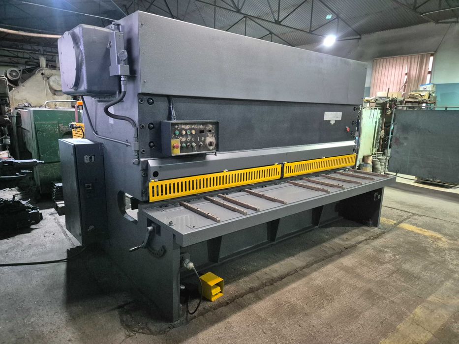 Nożyce gilotynowe, gilotyna Stojarne Piesok typ 3150 / 10