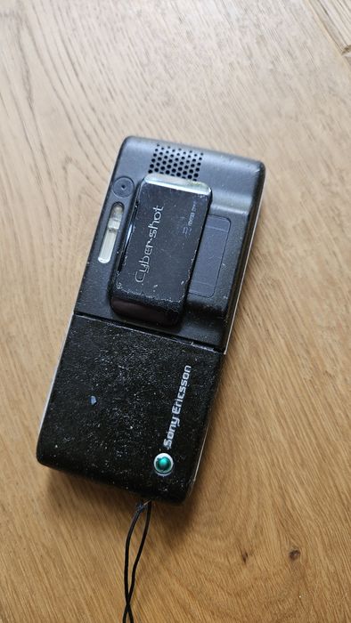 Telefon komórkowy sprawny Sony Ericsson K800i