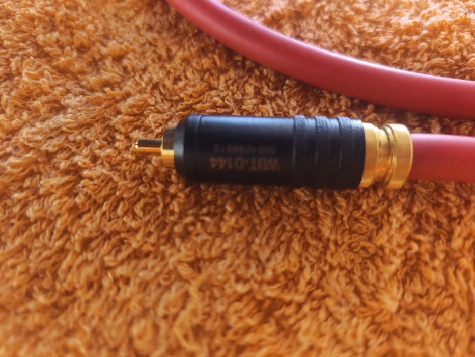 Ixos 105 Digital Interconnect Terminações WBT