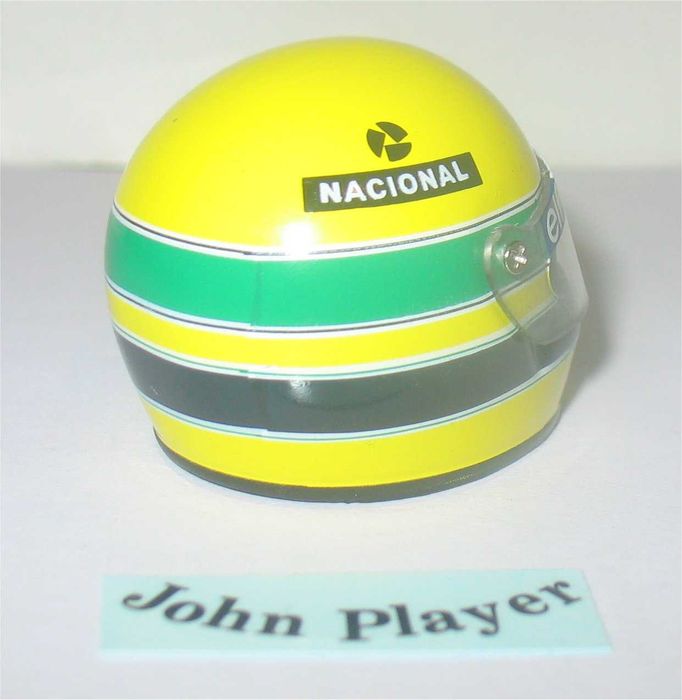 Capacete Ayrton Senna -Temporada 1985 (Lotus) - C/DEFEITO - Escala 1/8