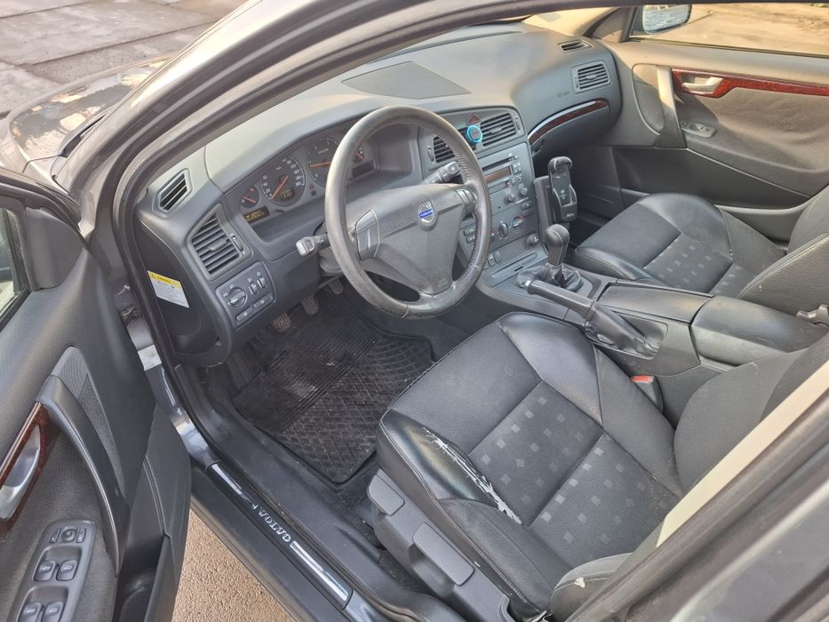 Volvo S60 2.4 D5 2003 Klima Elektryka Wspomaganie Alufelgi