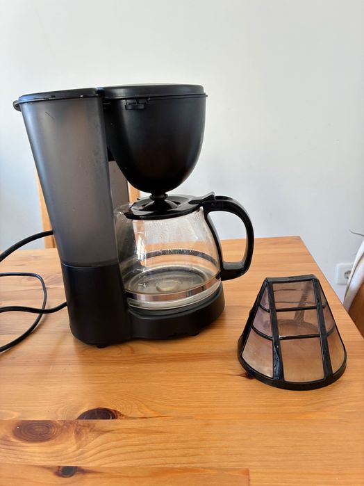 Cafeteira Kunft em bom estado