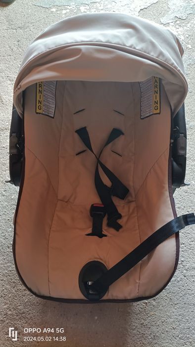 Carrinho bebé + espreguiçadeira + marsúpio + bomba de leite + cad.auto