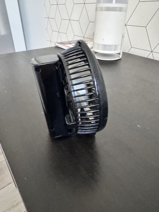 Wentylator ręczny QILIVE