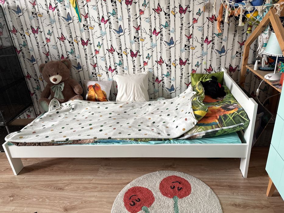 Sprzedam meble do pokoju dziecięcego