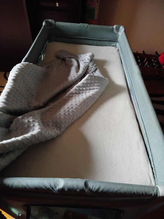 Łóżeczko turystyczne Baby Design Dream