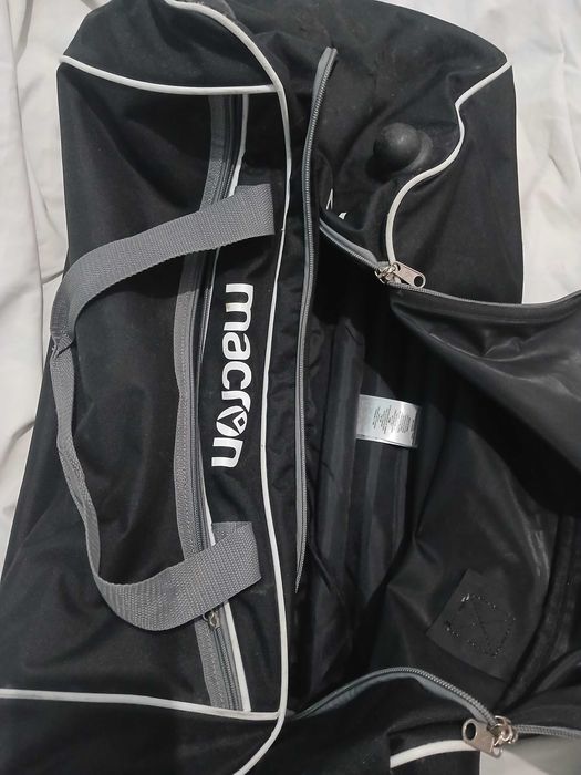 Conjunto de malas desportivas de andebol — Macron / Erima / Puma