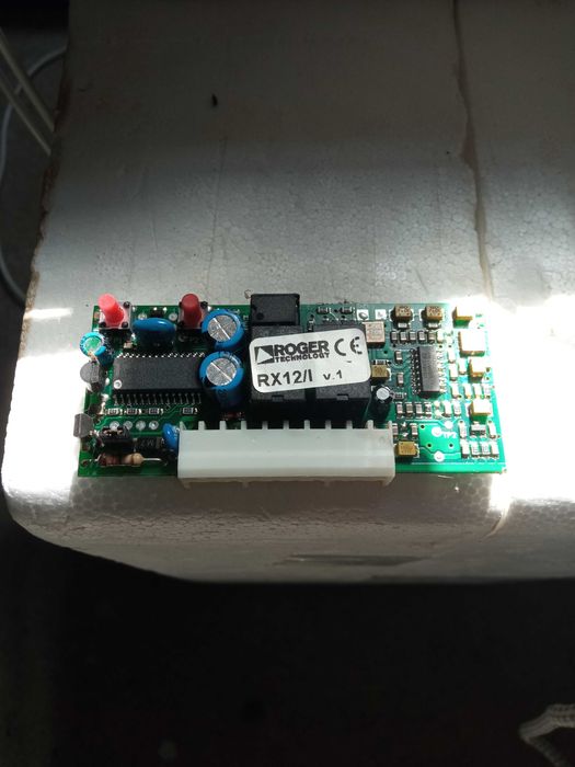 Placa receptora automátismo Roger Tecnology