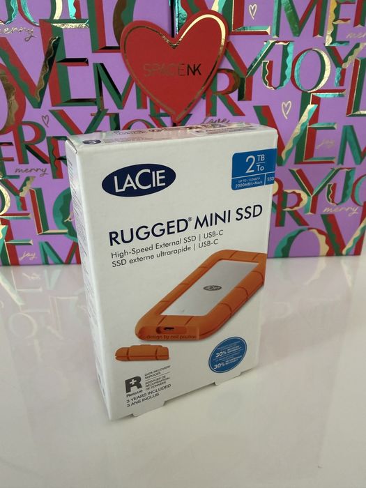 SSD !!! ЗОВНІШНІЙ накопичувач LaCie Rugged Mini SSD 2TB (STMF2000400)