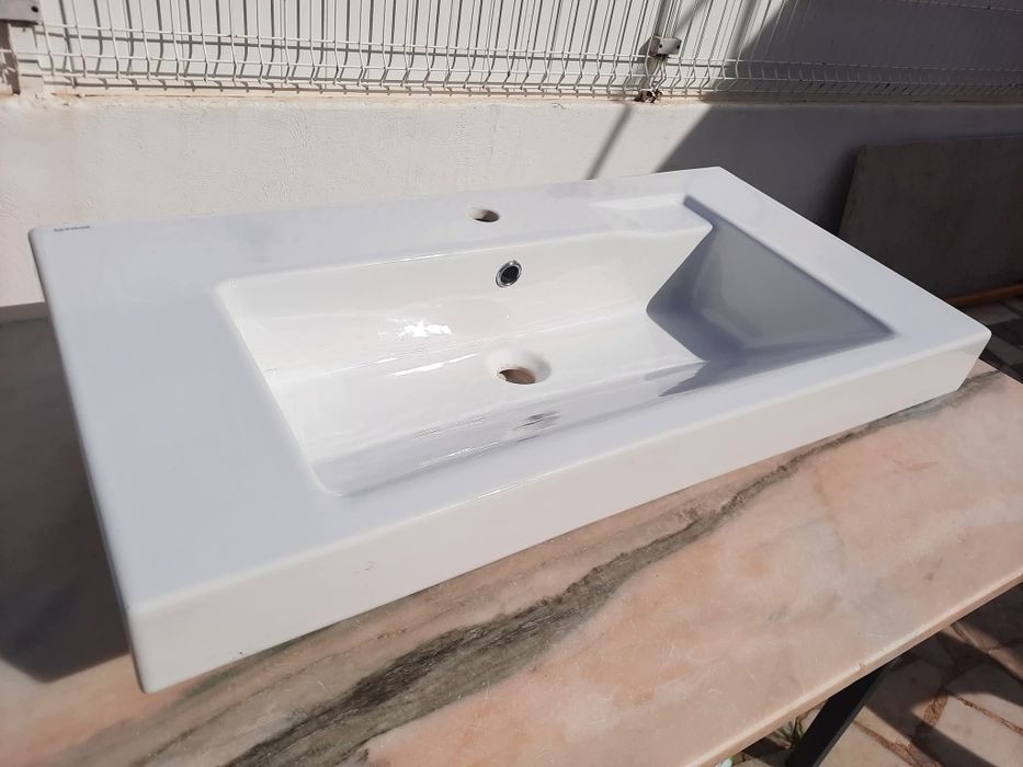 Lavatório Sanindusa 
Estado Novo (nunca foi utilizado)
Val