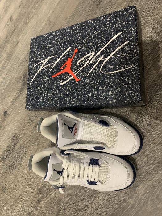 Jordan 4 midnight navy