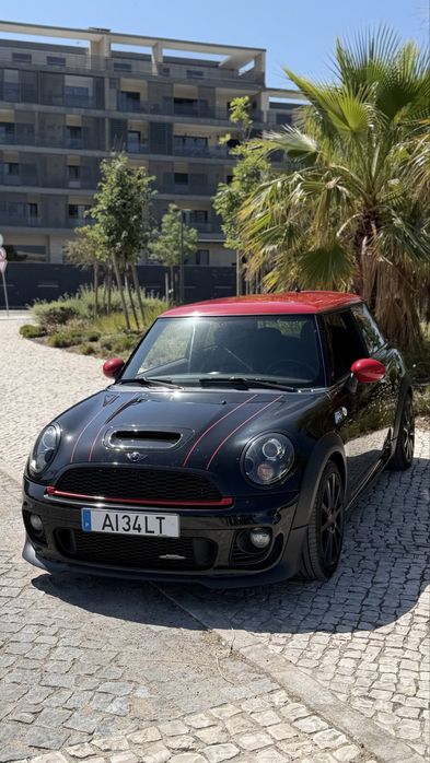 MINI John Cooper Works R56 - 211cv