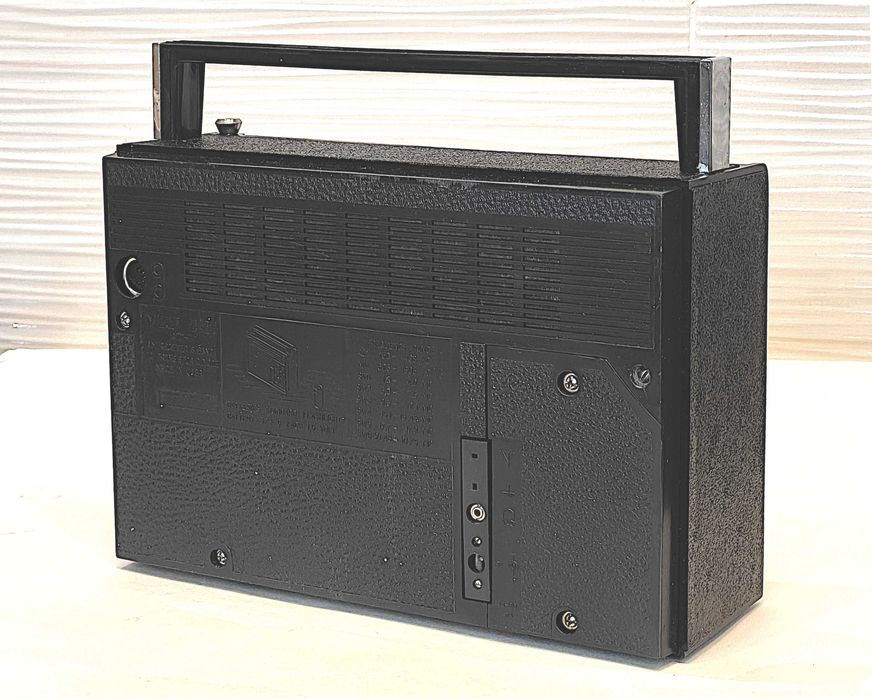 Радиоприемник VEF -206 c FM, БП 9/60, внешняя антенна, кабель USB
