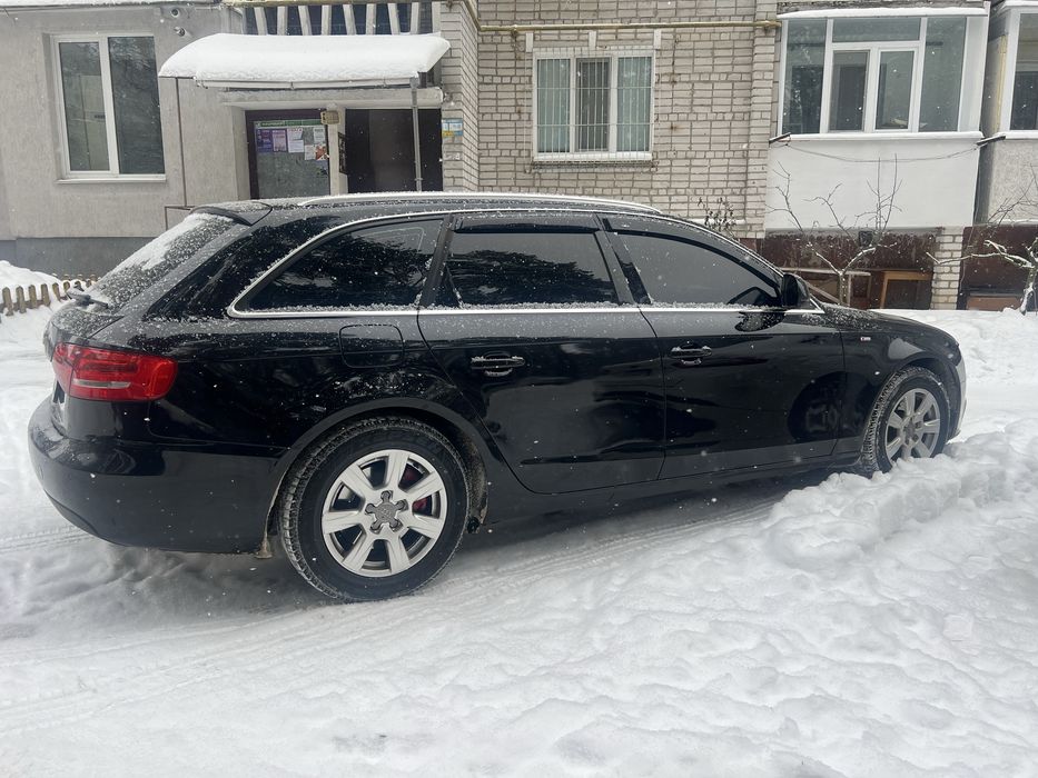 Продам Audi A4 B8 Avant 2008 р 1.8 бензин