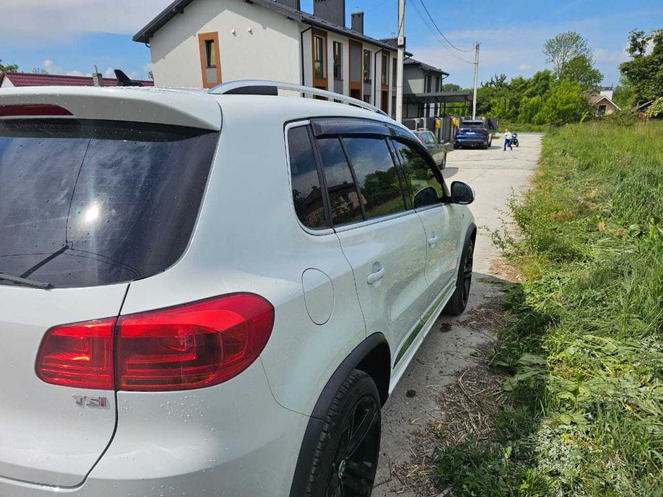 Volkswagen Tiguan R Line 2015 рік
