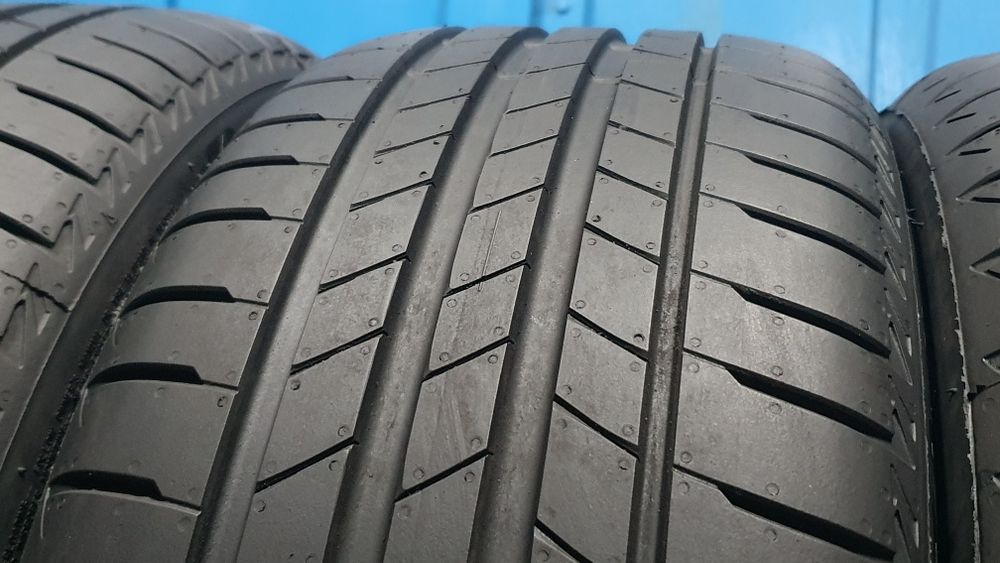 Sprzedam 4 x R17 Bridgestone bez napraw - Opony letnie