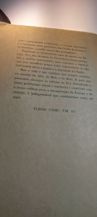 Coerência da Política Externa Portuguesa (1945)