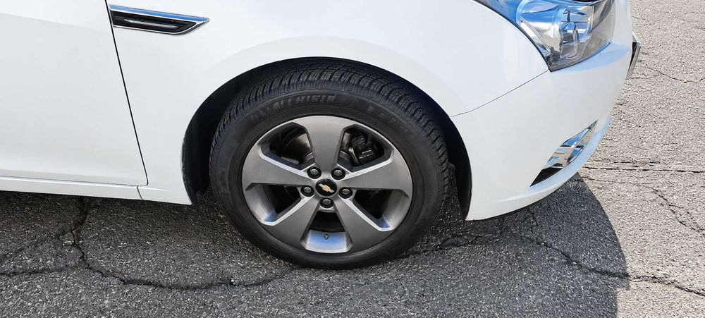 Chevrolet Cruze 2010 r