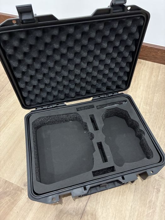 DJI Mini 3 + Comando DJI RC (com ecrã) | Como Novo | Extras